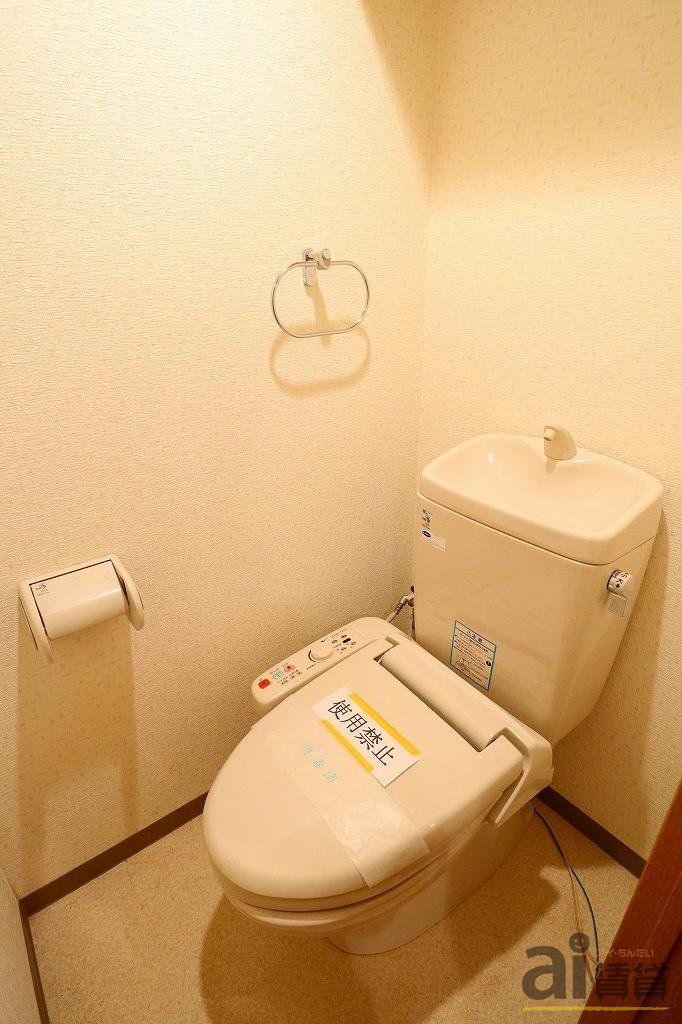 トイレ　※同仕様写真です