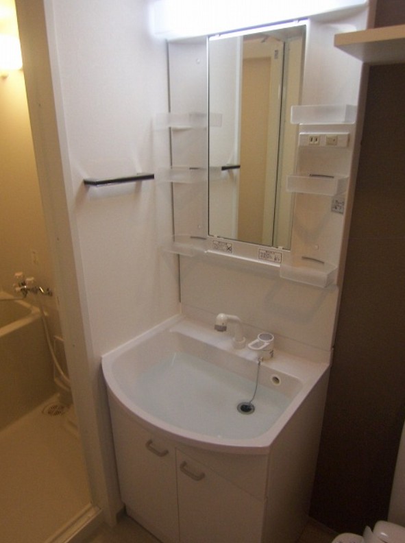 洗面設備　★収納付き、独立洗面台★