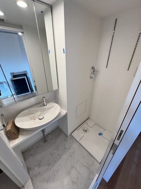 洗面設備　広い洗面スペース