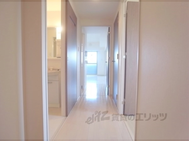 その他部屋・スペース　廊下