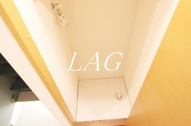 その他設備　室内洗濯機置場です。