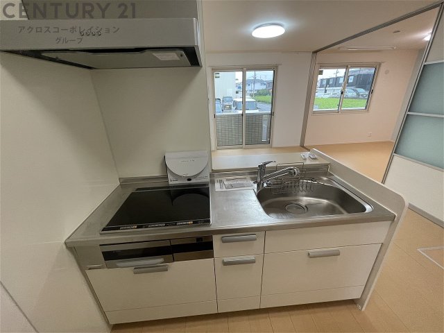 キッチン　人気の対面式キッチンです☆