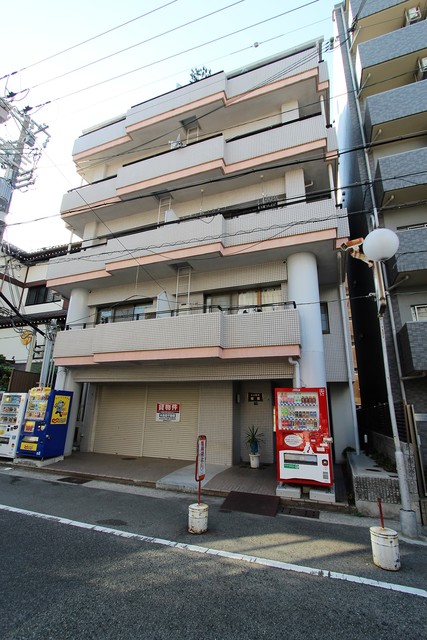 地下鉄西神・山手線 板宿駅 徒歩5分 築37年