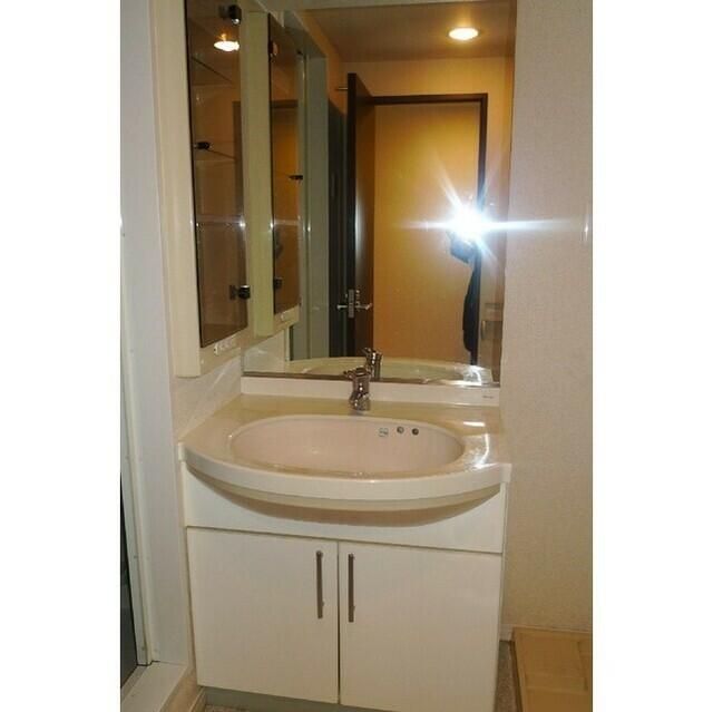 洗面設備　別部屋参考写真