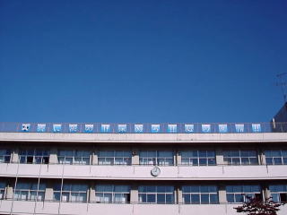 中学校　青梅市立新町中学校（中学校）まで507m