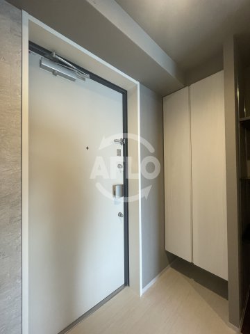 玄関　ファーストフィオーレ大阪ウエストウェルビング　玄関