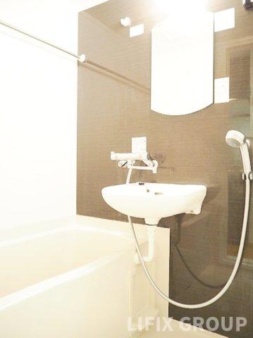 バス・シャワールーム　風呂