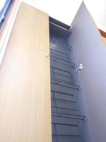 玄関　シューズボックス