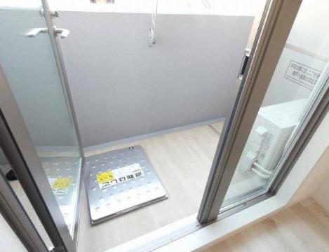 バルコニー　ベランダ