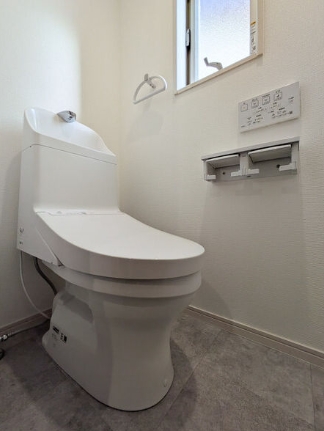 トイレ　類似物件参考画像