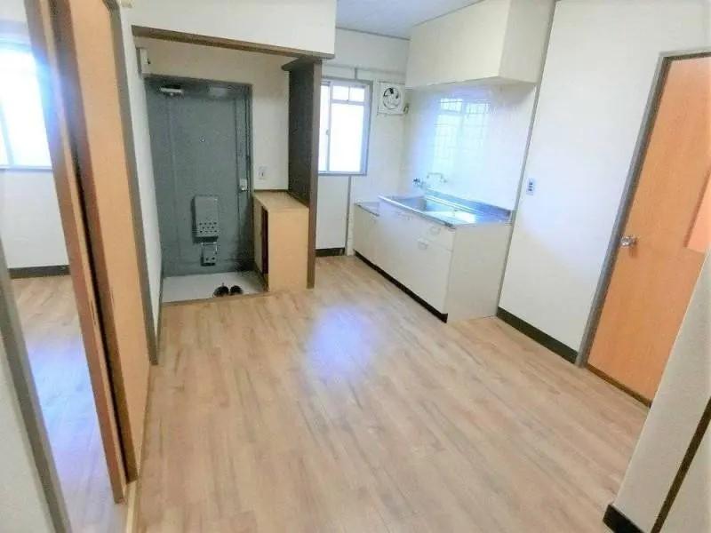 玄関　出来る限りの段差を少なくしています！