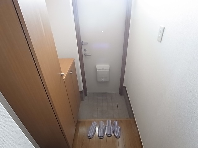 玄関　別部屋参考写真