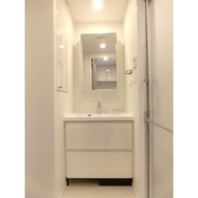 洗面設備　※写真は同タイプ住戸です。