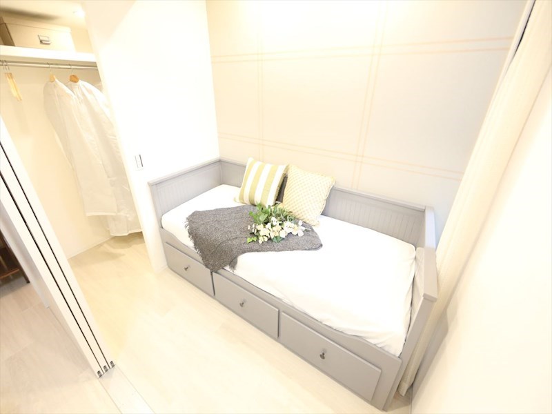 その他部屋・スペース　洋室2.5帖　ウォークインクローゼット付（収納充実してます）