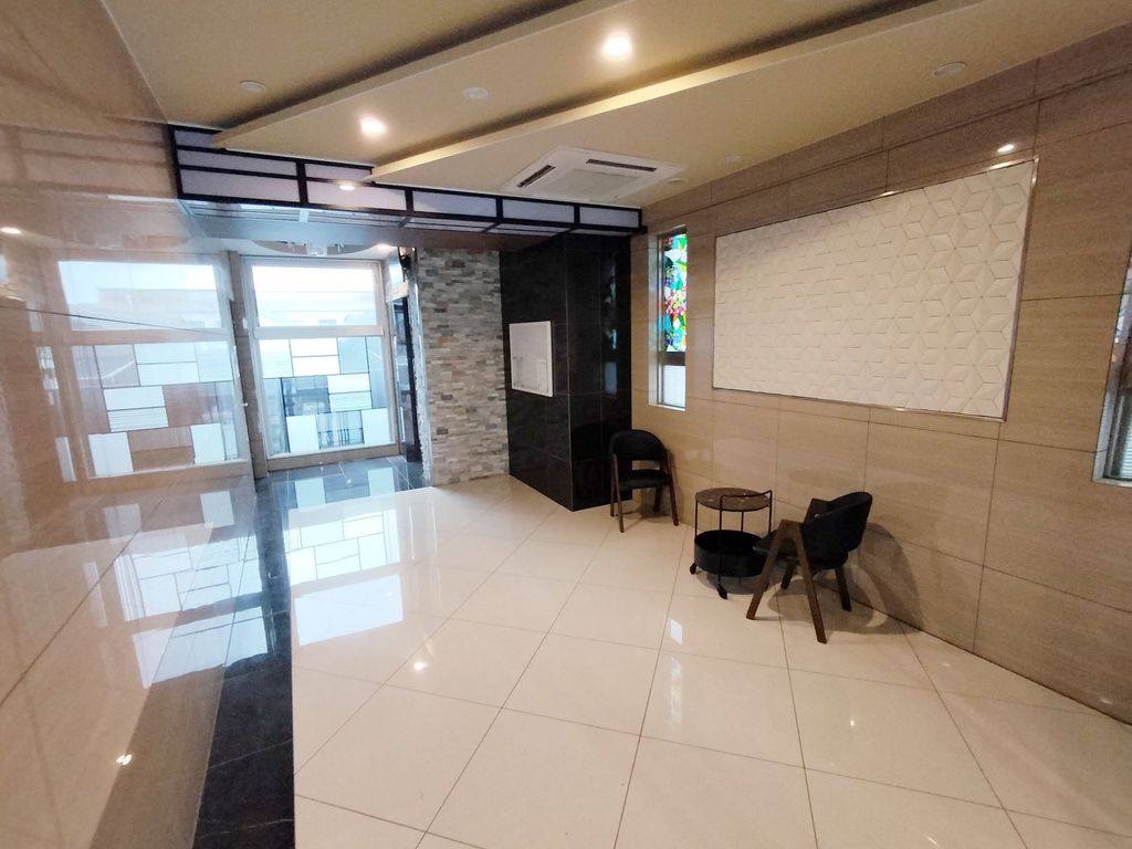 ロビー　エントランス