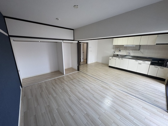 居室・リビング　※別部屋の写真です