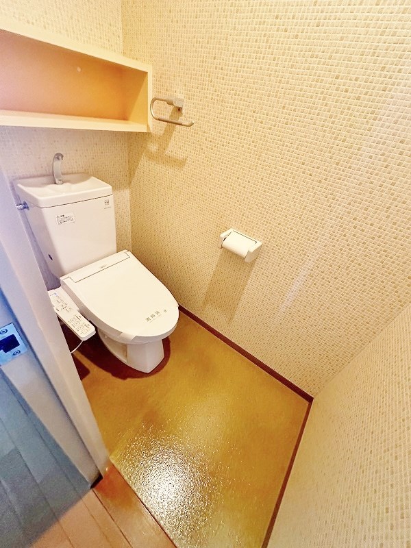 トイレ　★温水洗浄便座トイレ★