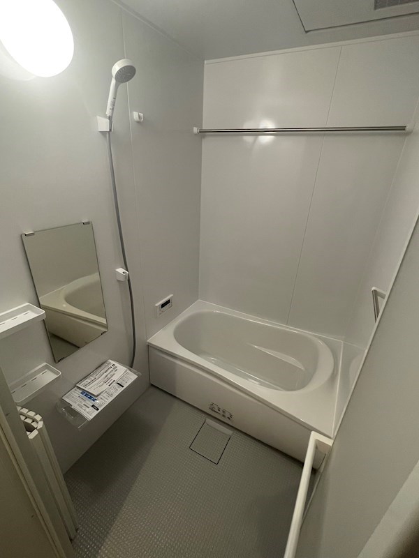 バス・シャワールーム　追い焚き、浴室乾燥