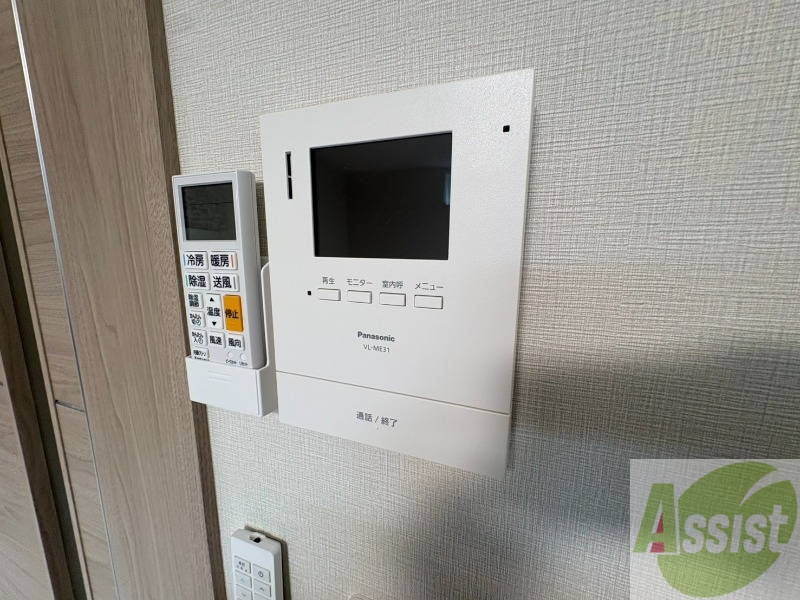 セキュリティ　モニタ付インターホンでセキュリティ面も安心です。