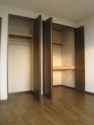 収納　クローゼット