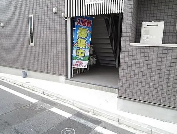 エントランス　エントランス