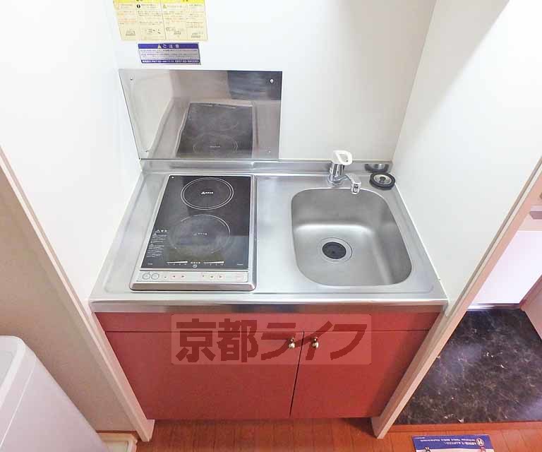 キッチン　お手入れ簡単なＩＨキッチンです