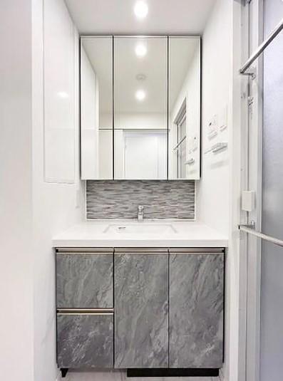 洗面設備　洗面設備