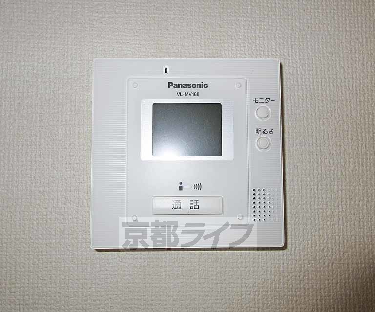 セキュリティ　インターホン付いてます