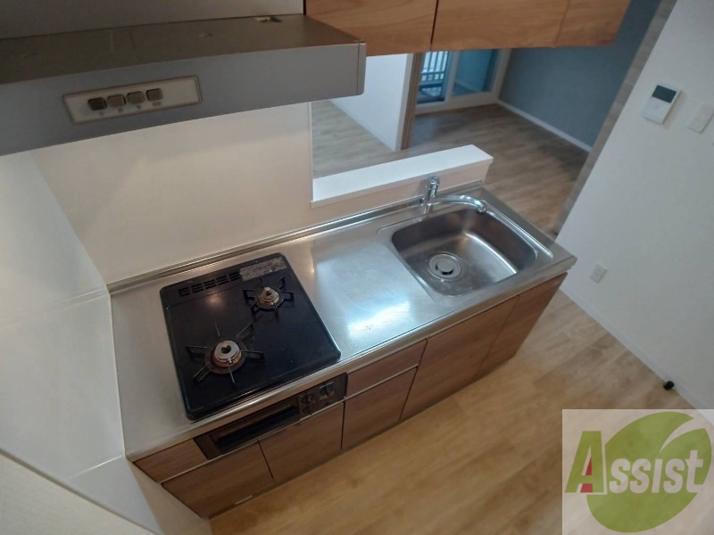 キッチン　２口システムキッチンですのですぐにお料理に使えます！