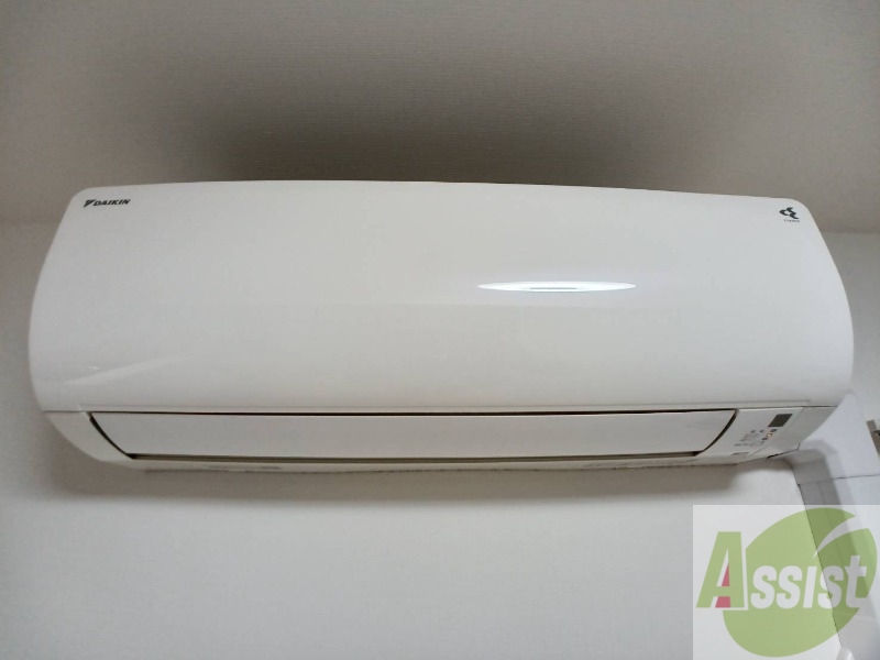 セキュリティ　ＴＶモニター付インターホンです。来客者の顔が見えるので安心！