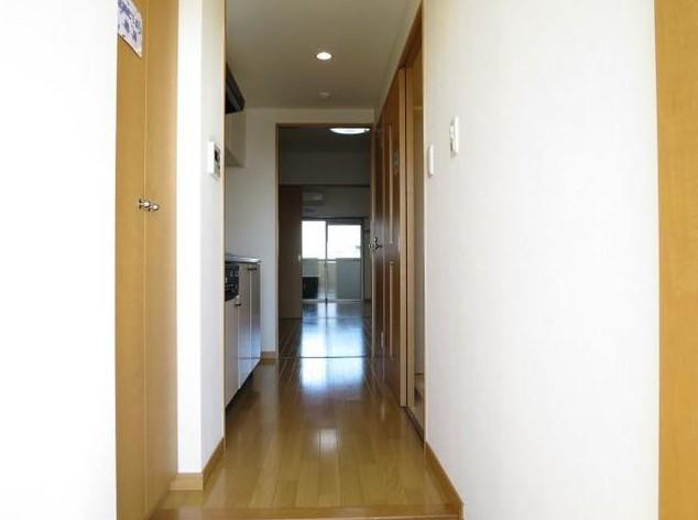 玄関　下駄箱もしっかりついてます！