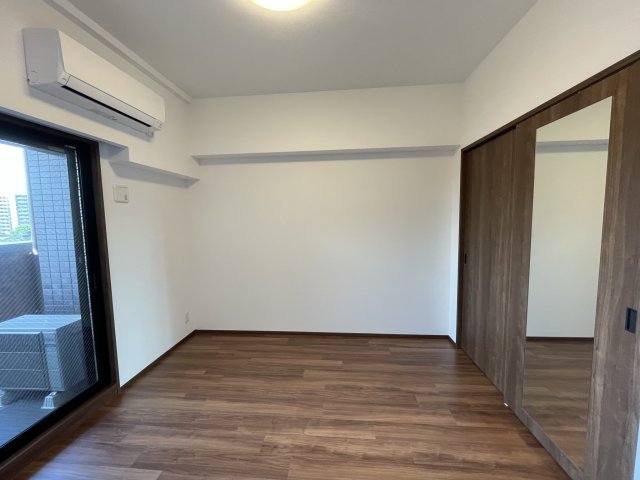 居室・リビング　(参考)同マンション同間取り他部屋の写真