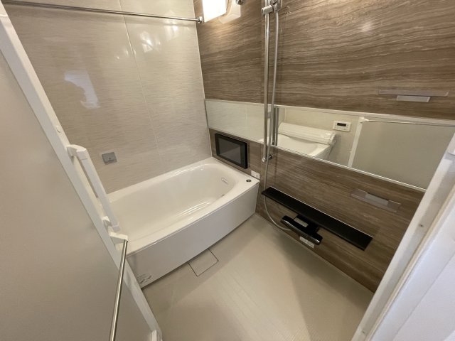 バス・シャワールーム　(参考)同マンション同間取り他部屋の写真