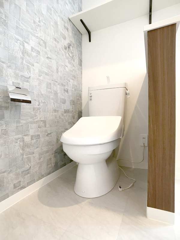 トイレ　ウォシュレット完備