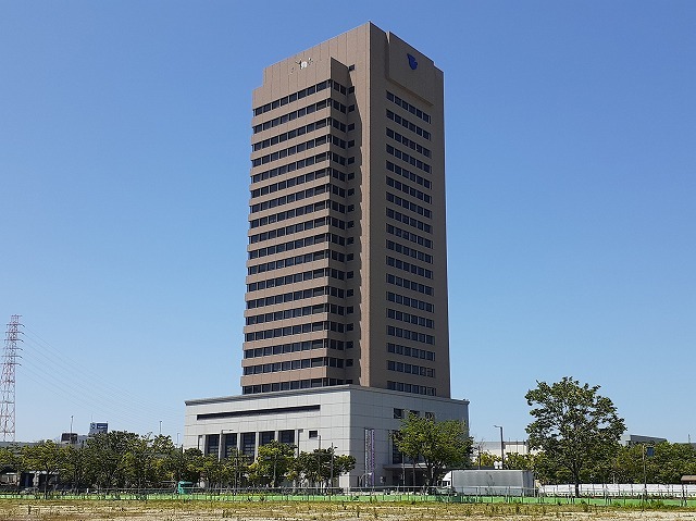 役所　東大阪市役所（役所）まで1400m