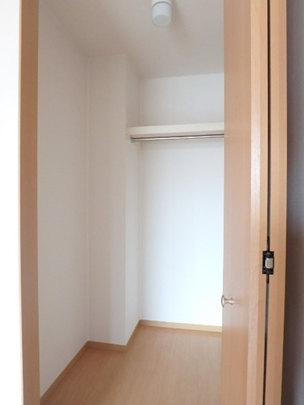 収納　図面と現状に相違がある場合には現状を優先