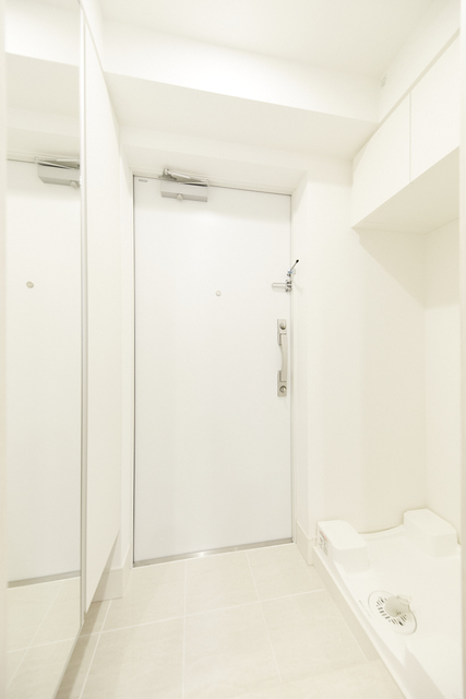 玄関　※写真は同タイプ住戸です。