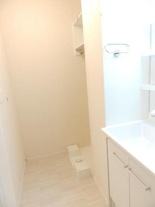 洗面設備　洗髪洗面化粧台・室内洗濯機置き場