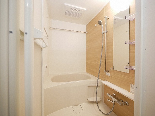 バス・シャワールーム　別号室