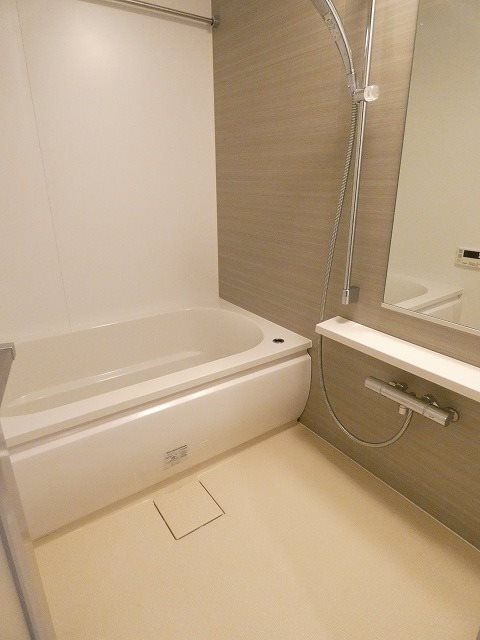 バス・シャワールーム　バス※別部屋参考写真
