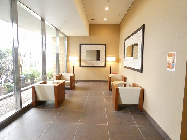 ロビー　ロビー