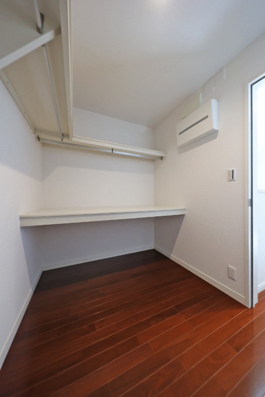 収納　ウォークインクローゼット