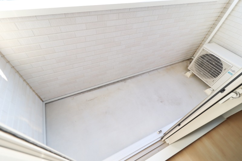 バルコニー　図面と現状に相違がある場合には現状を優先