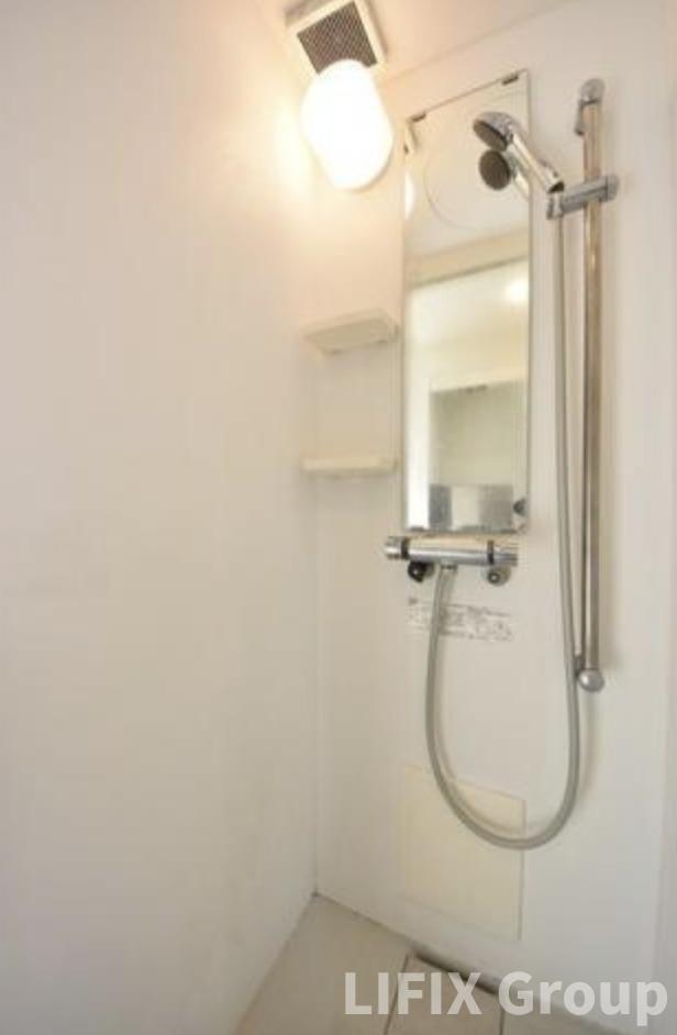 バス・シャワールーム　シャワールーム