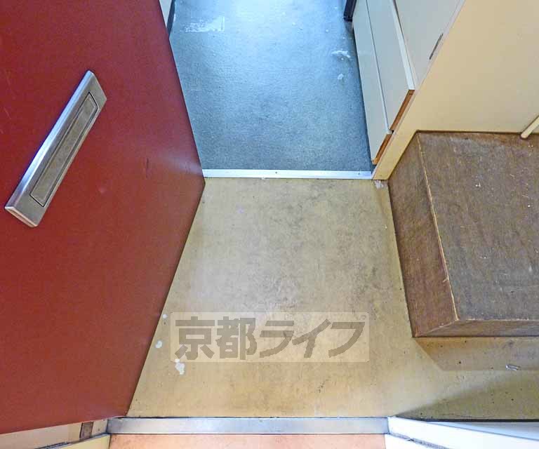 玄関　玄関です。