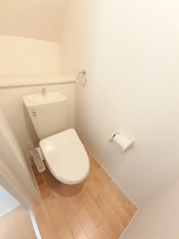 トイレ　ゆったりとした空間のトイレです