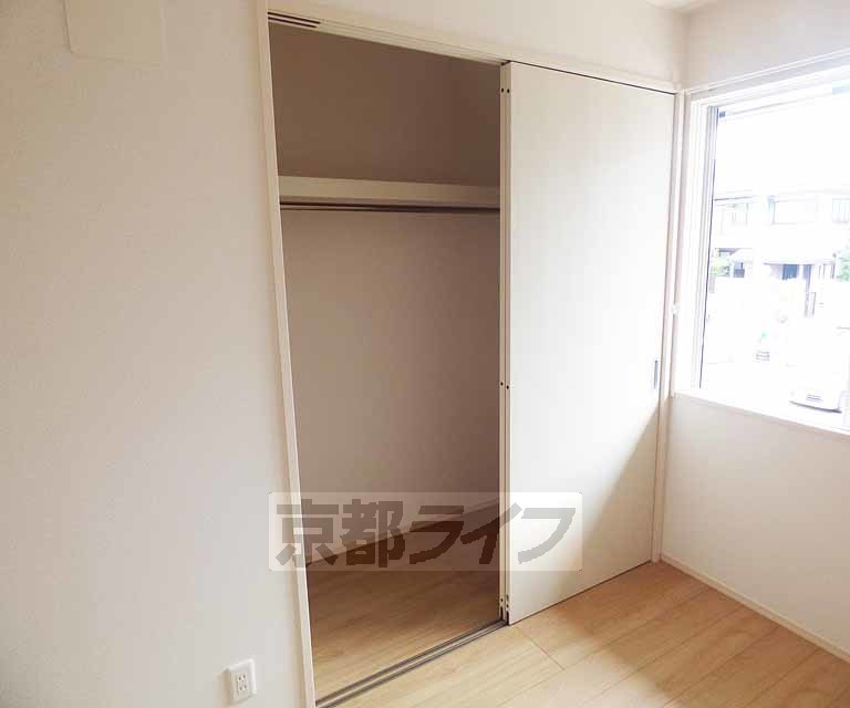 収納　他にも収納スペースあり