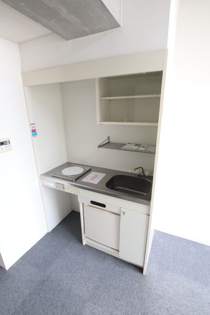 キッチン　※ミニ冷蔵庫は設備ではありません