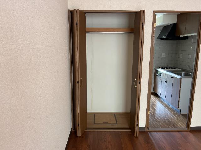 収納　クローゼット