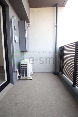 バルコニー　別部屋の写真です